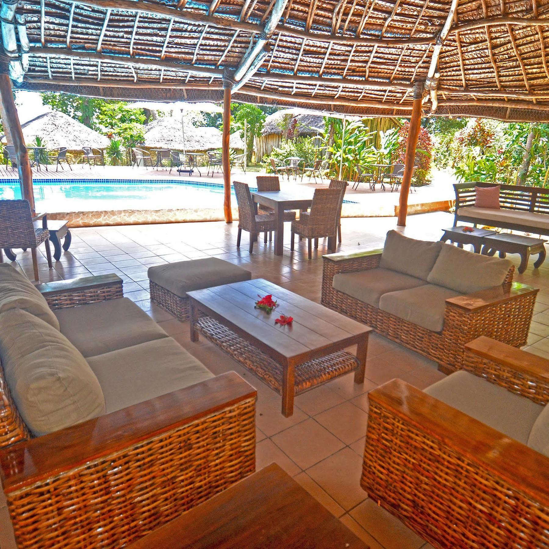 Coco Beach Resort Port Vila Ngoại thất bức ảnh