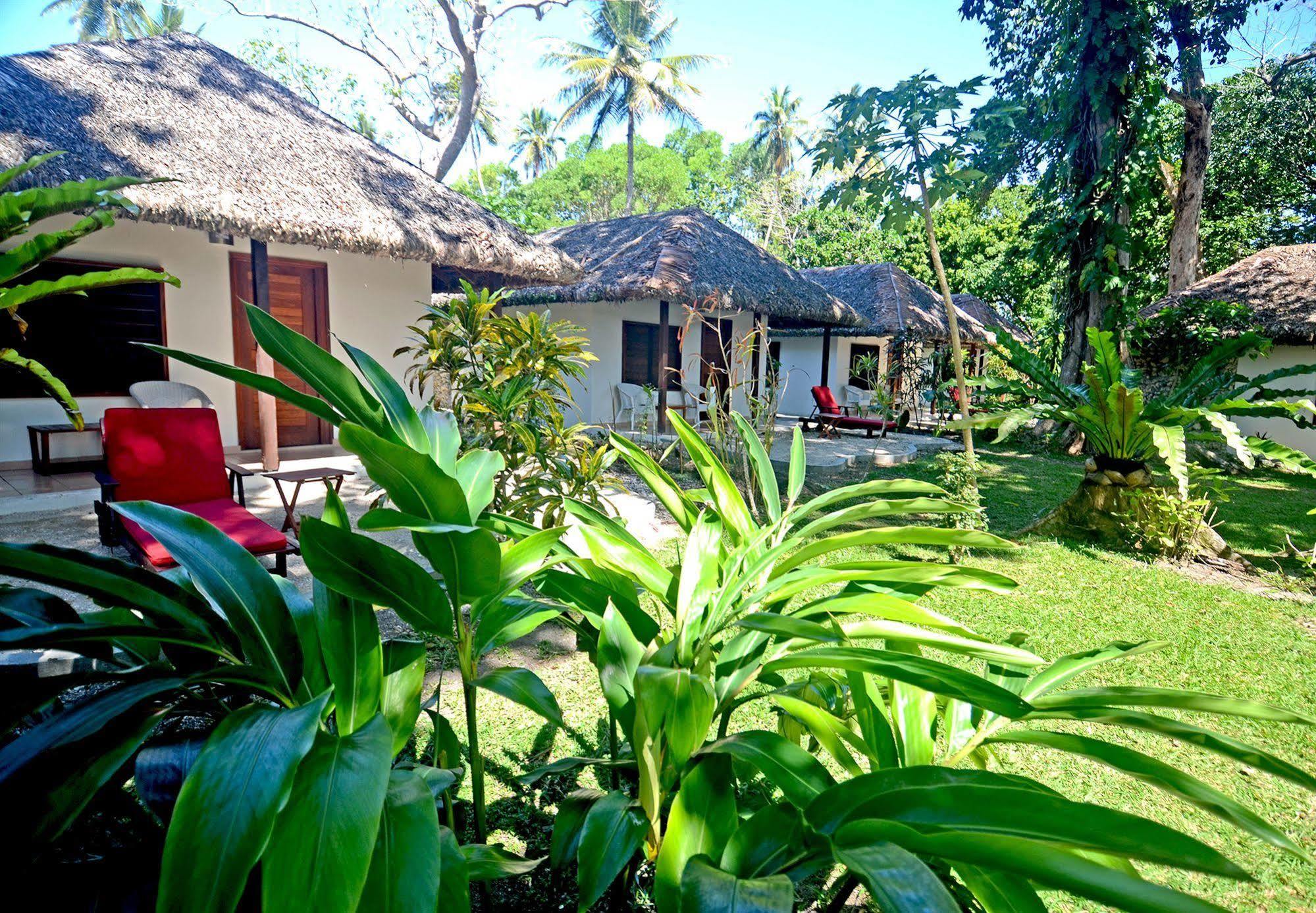 Coco Beach Resort Port Vila Ngoại thất bức ảnh